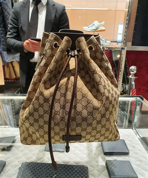 gucci a4 bag